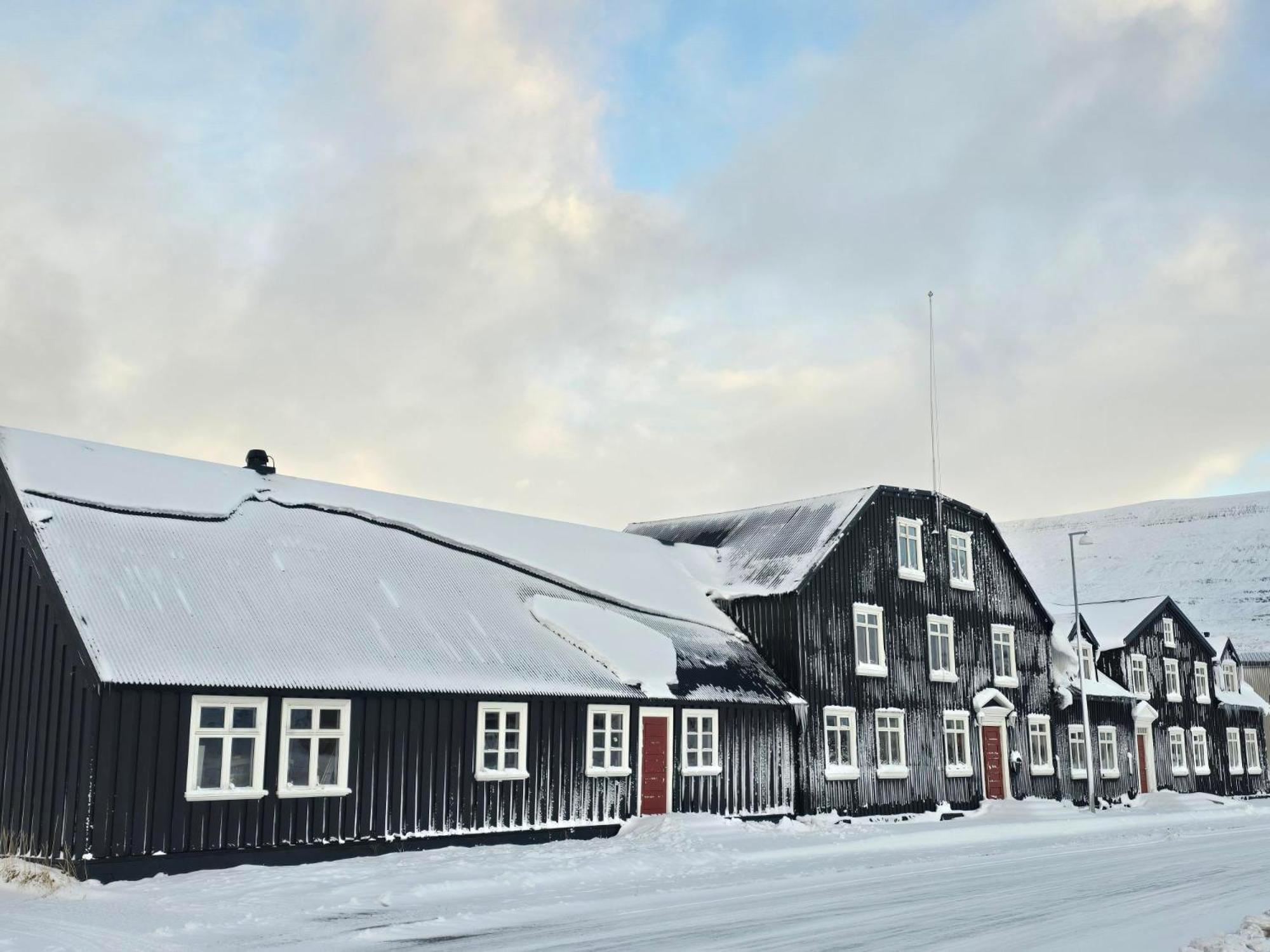 Bryggjan Boutique Hotel Akureyri Exterior photo